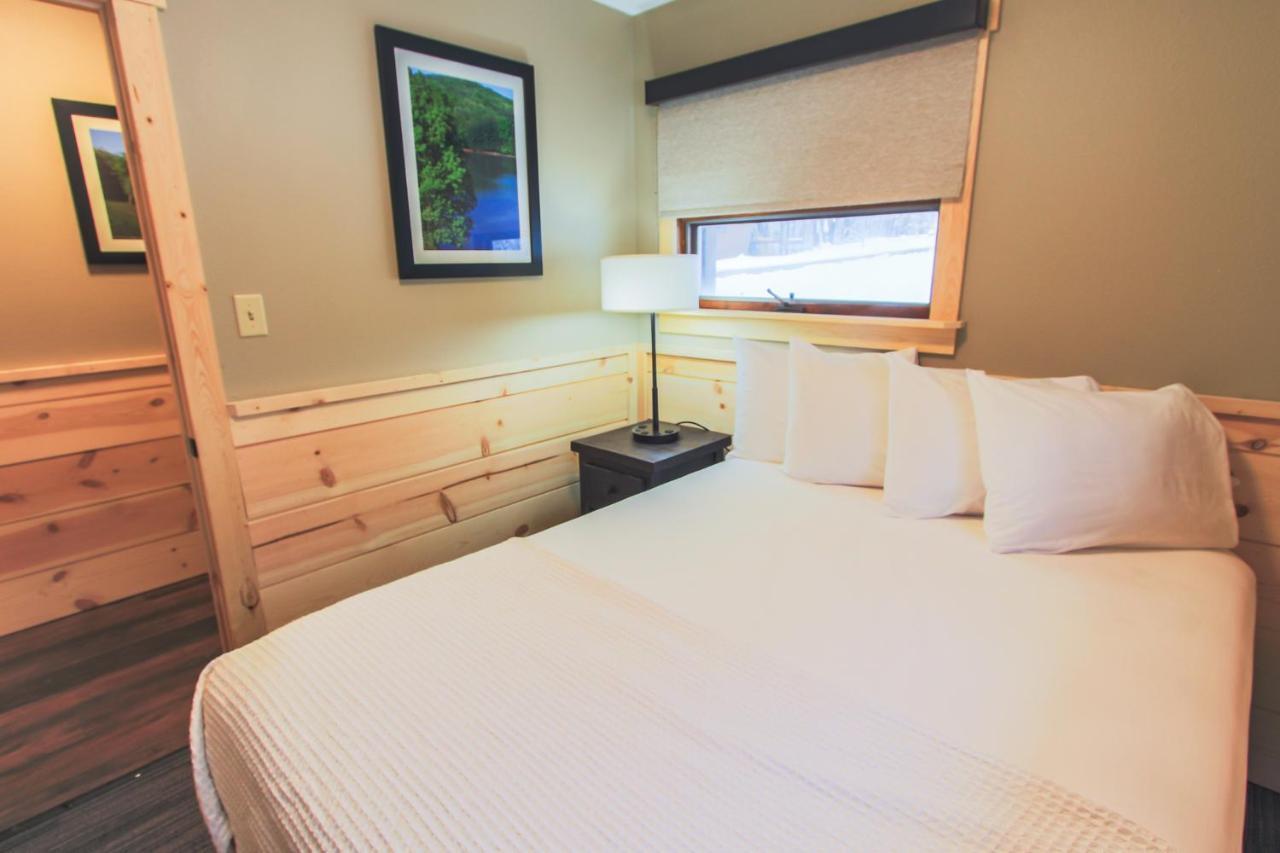 เบอร์ โอ๊ก ลอดจ์ แอนด์ คอนเฟอเรนซ์ เซ็นเตอร์ Hotel Glouster ภายนอก รูปภาพ